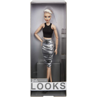 Barbie Signature Looks Doll (Tall, Blonde Pixie Cut) Fully Posable Fashion Doll Wearing Black Crop Top &amp; Metallic Skirt, Gift for Collectors HCB78 เสื้อครอปท็อป และกระโปรงเมทัลลิก สีดํา สําหรับตุ๊กตาบาร์บี้ HCB78