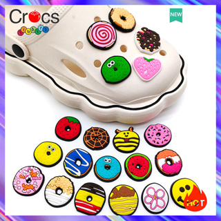 C rocs Jibbitz Charms รองเท้าแฟชั่น ลายดอกไม้ อุปกรณ์เสริม สําหรับ Crocs Charms 20 ชิ้น ต่อชุด