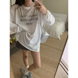 Loose and versatile printed letter long sleeved T-shirt