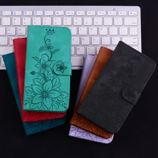 ใหม่ เคสโทรศัพท์มือถือหนัง PU ฝาพับแม่เหล็ก ลายนูน พร้อมช่องใส่บัตร สําหรับ Motorola Moto G62 5G G42 G52 E32 Edge 30 Fusion 30 Ultra 30 Neo 5G