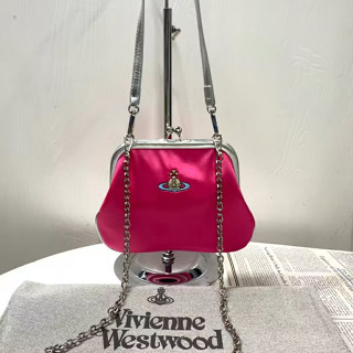 พร้อมส่ง เวอร์ชั่นใหม่ vivienne westwood Dumpling Bag Queen Mother Saturn Dumpling Bag Velvet Embroidered Messenger กระเป๋าถือ Saturn Clip Bag