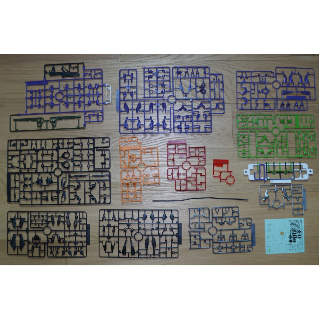 CB RG EVA ยูนิต 01 G1-18 และอะไหล่เขียงอื่นๆ