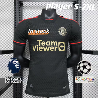 เสื้อกีฬาแขนสั้น ลายทีมชาติฟุตบอล Man U MU สีดํา 24-48 ชั่วโมง 2023 24 [Player Version]