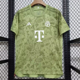 เสื้อกีฬาแขนสั้น ลายทีมชาติฟุตบอล Bayern Munich 2023 24 ชุดเหย้า