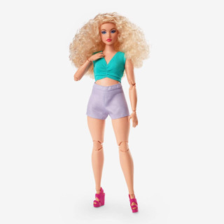 Barbie Looks Doll with Curly Blonde Hair Dressed in Ruched Crop Top &amp; Satiny Lavender Shorts, Posable Made to Move Body HJW83 เสื้อครอปท็อป และกางเกงขาสั้น ผ้าซาติน สีบลอนด์ สําหรับตุ๊กตาบาร์บี้ HJW83