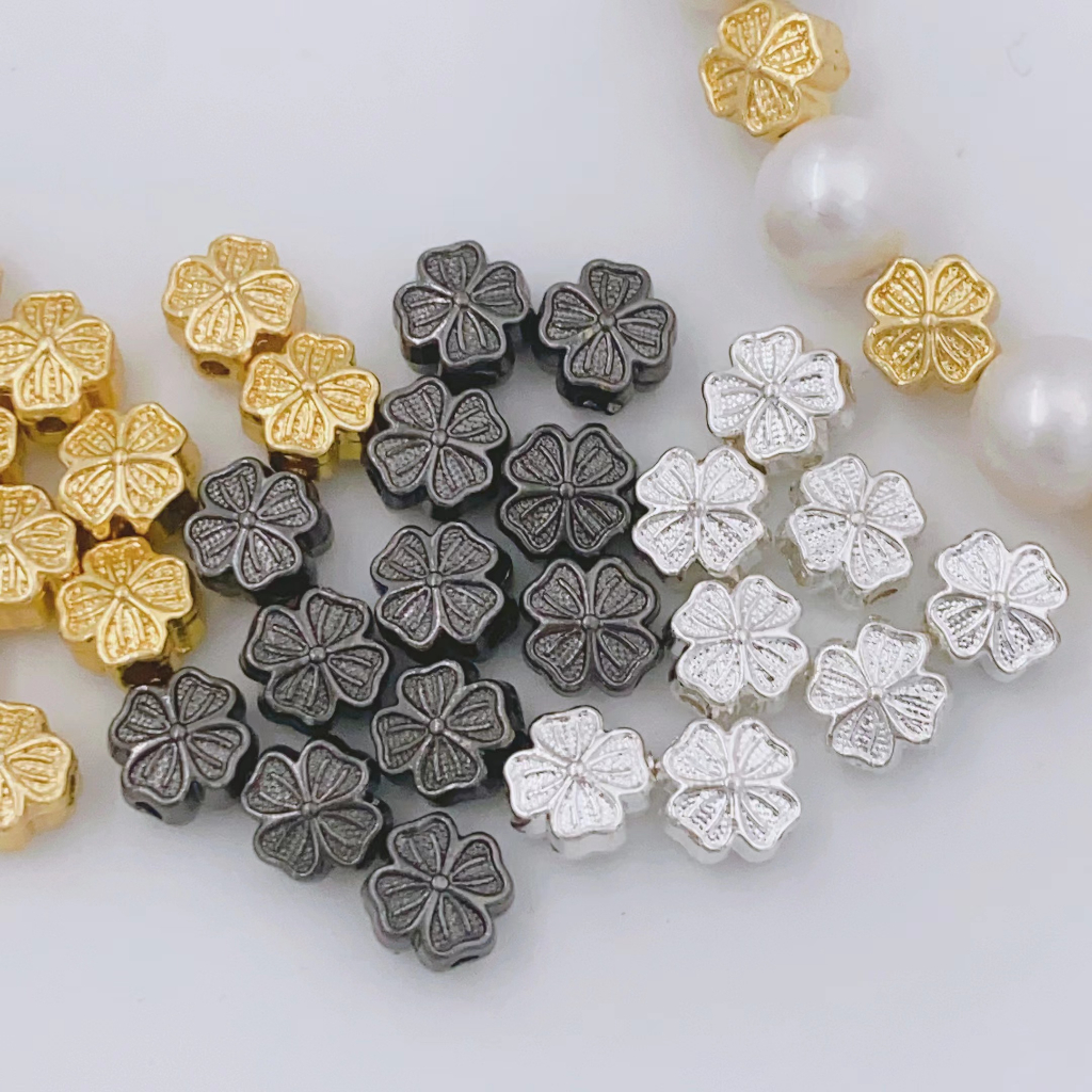 A1016 [สีเดียวกว่า 100 ชิ้นรับ 50 ชิ้นฟรี] 14K Gold-Clad Gold-Plated สี Retention วิธีโบราณ Gold Through Hole Four-Leaf Accessories Spacer ลูกปัด 6 มม.โฮมเมด diy เครื่องประดับอุปกรณ์เสริม