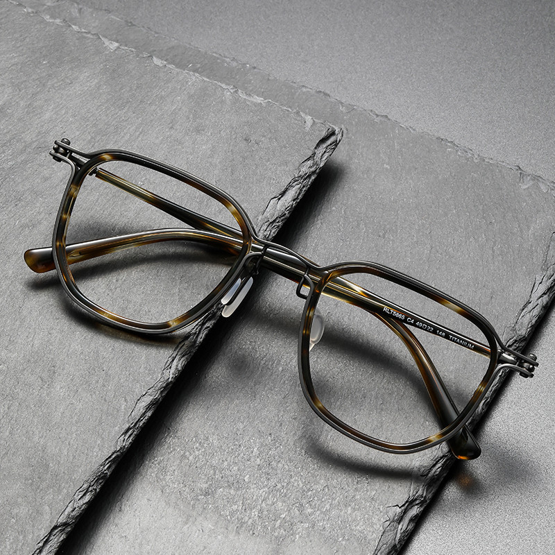 Handmade Acetate ไทเทเนียมกรอบแว่นตาผู้ชาย Retro แว่นตาขนาดใหญ่กรอบแว่นตา RLT5865