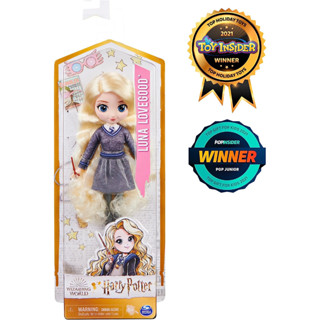 Wizarding World Harry Potter, 8-inch Luna Lovegood Doll ตุ๊กตา Wizarding World Harry Potter Luna Lovegood ขนาด 8 นิ้ว