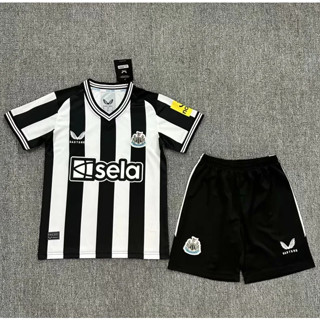 เสื้อกีฬาแขนสั้น ลายทีมชาติฟุตบอล Newcastle 2023-24 ชุดเหย้า สําหรับเด็ก