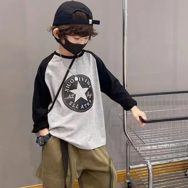 【พร้อมส่ง】เสื้อยืดแขนยาว ทรงหลวม สไตล์เกาหลี สําหรับเด็กผู้ชาย 1-14 ปี แขนยาวเด็กผู้ชาย