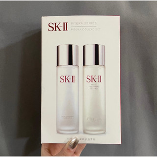 Sk-ii คลีนซิ่งน้ําแร่ ทําความสะอาดผิวหน้าอย่างล้ําลึก ควบคุมความมัน ให้ความชุ่มชื้น 230 มล. และน้ําแร่ 230 มล. 2 ชิ้น