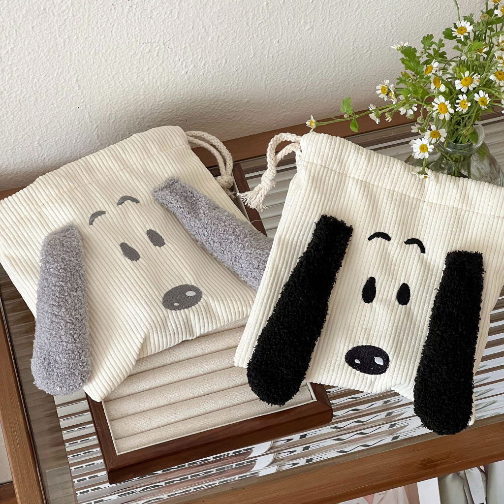 น่ารัก Snoopy Drawstring Bag Wash Bag Corduroy Travel Storage Bag กระเป๋าเครื่องเขียนนักเรียน