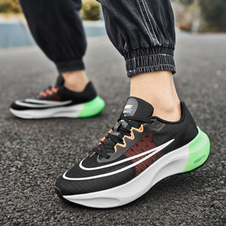 Size39~45 Zoom Fly 5 รองเท้ากีฬา รองเท้าวิ่ง น้ําหนักเบา สําหรับผู้ชาย