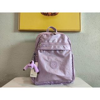 Kipling k15197 กระเป๋าเป้สะพายหลัง กระเป๋าเดินทาง ขนาดใหญ่ สามารถจับคู่รถเข็นได้ ลายกล้วยไม้ โลหะ สีม่วง