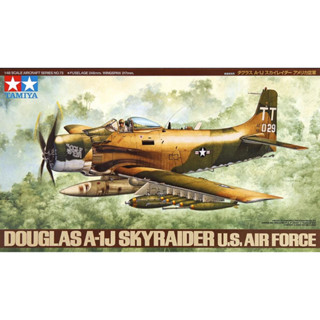 Tamiya 61073 ชุดโมเดลเครื่องบิน สเกล 1/48 U.S.Air Force Douglas A-1J Skyraider