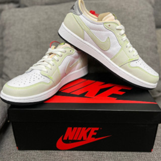 Jordan 1 og "Ghost Green" "Ghost Green" " || DM7837-103