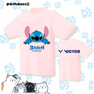 เสื้อกีฬาบาสเก็ตบอล พิมพ์ลายการ์ตูน Stitch Victor ระบายอากาศ ดูดซับเหงื่อ แห้งเร็ว เหมาะกับฤดูร้อน สําหรับผู้ชาย และผู้หญิง 2023