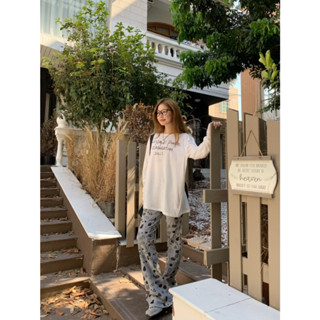 White letter printed loose slim long sleeve T+straight trousers printed trousers Bell-bottoms