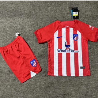 เสื้อกีฬาแขนสั้น ลายทีมชาติฟุตบอล Atletico Madrid 2023-24 ชุดเหย้า สําหรับเด็ก