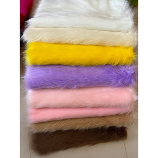 【พร้อมส่ง】พรมปูพื้น ขนปุยนุ่มพิเศษ กันลื่น สีขาว สําหรับห้องนอน ห้องนั่งเล่น โต๊ะบูธ