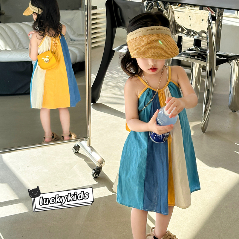 Dresses 149 บาท ชุดเดรสแขนกุด ผ้าฝ้าย ลายทาง สีรุ้งน่ารัก แฟชั่นฤดูร้อน สําหรับเด็กผู้หญิง Baby & Kids Fashion