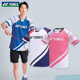 Yonex ใหม่ เสื้อกีฬาแบดมินตัน แขนสั้น ระบายอากาศ แห้งเร็ว สําหรับผู้ชาย และผู้หญิง นักเรียนประถม