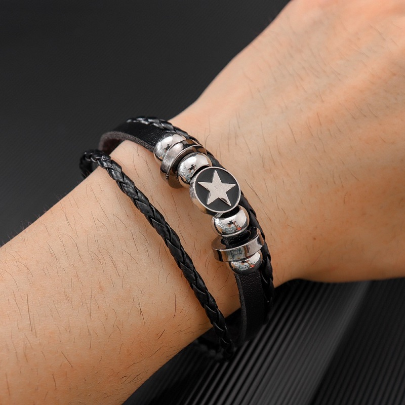 [Z H Jewelry] วินเทจ ร็อคสตาร์ หมุดย้ํา หนัง สร้อยข้อมือ ผู้ชายและผู้หญิง แฟชั่น สเตนเลส หลายชั้น ลูกปัด PU สร้อยข้อมือ พังก์ ปาร์ตี้ เครื่องประดับ อุปกรณ์เสริม