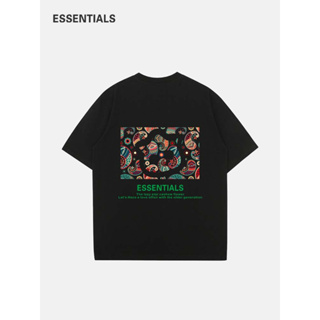 Essentials เสื้อยืดแขนสั้น พิมพ์ลายการ์ตูน อินเทรนด์