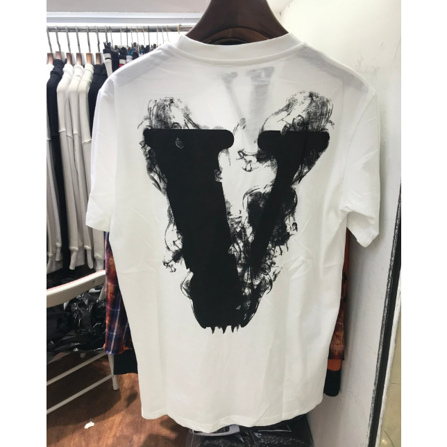 ยิงจริงNew Vlone Cotton Big V T-shirt Lovers Casual DB14 เสื้อยืด
