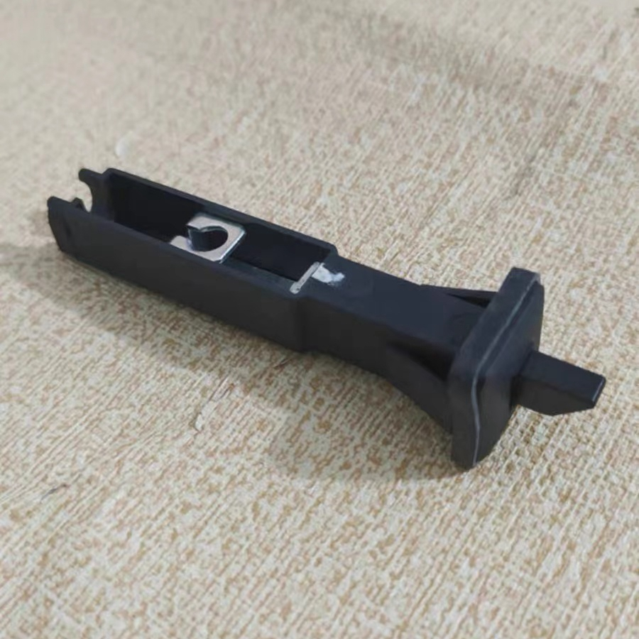 เชื้อเพลิง Eagle Nissan Frontier ฝาครอบทางเข้า / ล็อคฝา Mla4 /