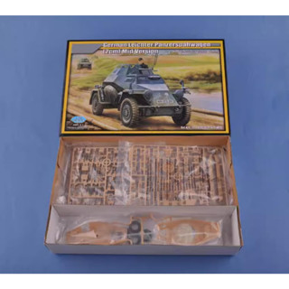 Hobbyboss 80149 โมเดลรถยนต์ 1/35 Leichter Panzerspahwagen (2 ซม.) Mid Model Kits Trumpeter HOBBY BOSS 1/35 35043-Sd.Kfz.222 Light Armored Vehicle Middle-End 80149