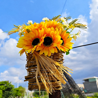 พวงหรีดดอกไม้ ดอกทานตะวัน สีทอง สําหรับแขวนตกแต่งประตู หน้าต่าง