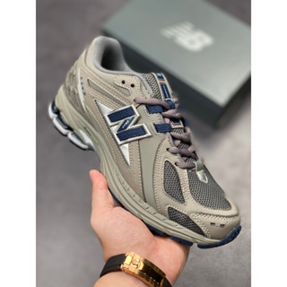 New Balance M1906R รองเท้าวิ่ง ดูดซับแรงกระแทก สีเทาเข้ม สไตล์เรโทร สําหรับผู้ชาย และผู้หญิง 2023