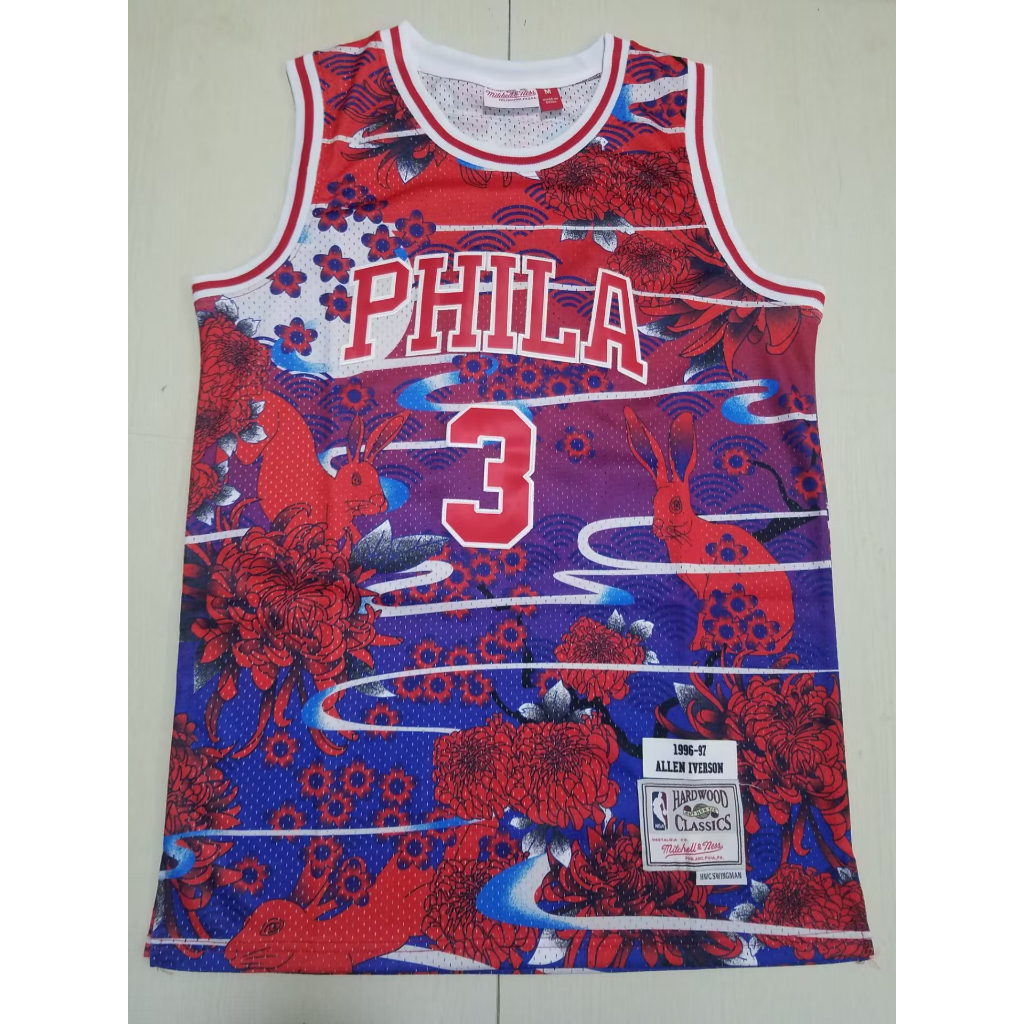 ผู้ชาย Philadelphia 76ers Allen Iverson Mitchell Ness 1996-97 ไม้เนื้อแข็ง Classics Red Jersey