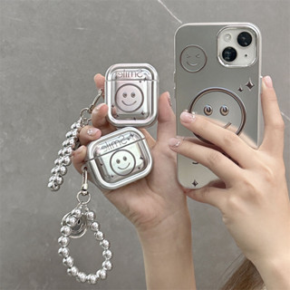 เคสหูฟัง TPU เนื้อแมตต์ กันกระแทก ลายดอกไม้หน้ายิ้ม พร้อมพวงกุญแจ หรูหรา สําหรับ Airpods 1 2 Generation Airpods Pro