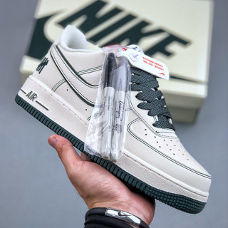 รองเท้าลําลอง Air Force 1 Low-top UN3699-066