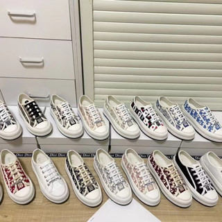 [พร้อมส่ง] รองเท้าผ้าใบลําลอง ส้นแบน พื้นหนา ปักลายตัวอักษร DI0R สีขาว เข้ากับทุกการแต่งกาย สําหรับสตรี นักเรียน