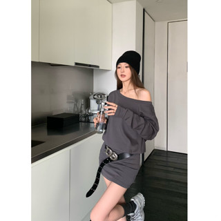 Long sleeved sexy off shoulder wrap buttocks slimming dress