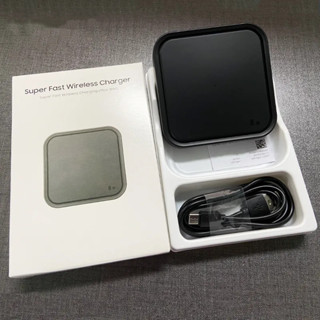 แผ่นชาร์จไร้สาย 15W EP-P2400 สําหรับ Galaxy S22 Ultra S21 S20 Galaxy Watch 4 3 Buds Live PRO IOS