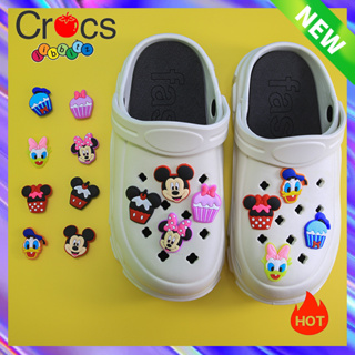 Crocs jibbitz crocs ตัวติดรองเท้า ลายการ์ตูนมิกกี้เมาส์ และดอกไม้น่ารัก เครื่องประดับ สําหรับตกแต่งรองเท้า crocs