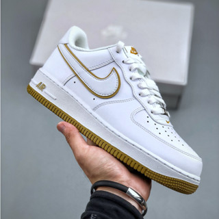 Air Force 1 Low full hand built-in รองเท้าผ้าใบลําลอง ลายรังผึ้ง เหมาะกับการเล่นกีฬา DV07888-104