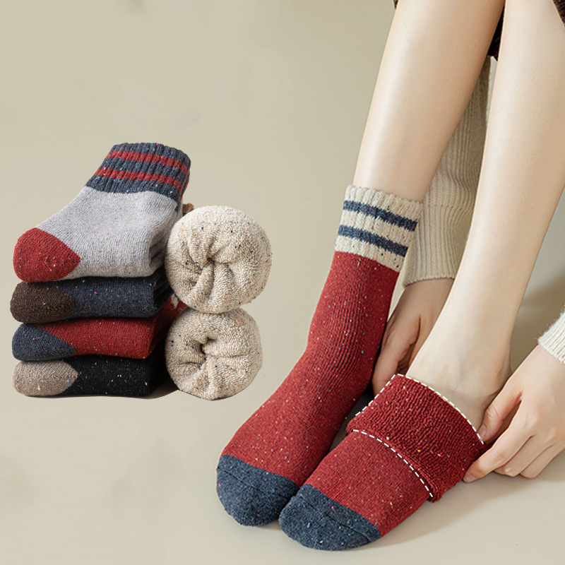 5 คู่/ล็อตถุงเท้าผู้หญิงฤดูหนาว Thicken Warm Soft ถุงเท้าหญิงแฟชั่นที่มีสีสัน Snow Boots SW306
