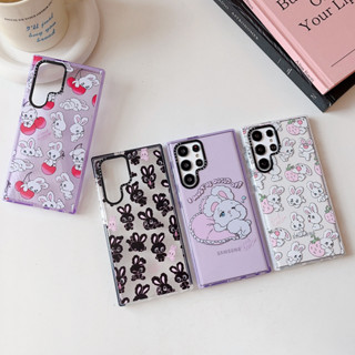 เคสโทรศัพท์มือถือแบบนิ่ม TPU ลายกระต่ายดํา สตรอเบอร์รี่ สําหรับ Samsung S23+ S22 S21 S20 Ultra