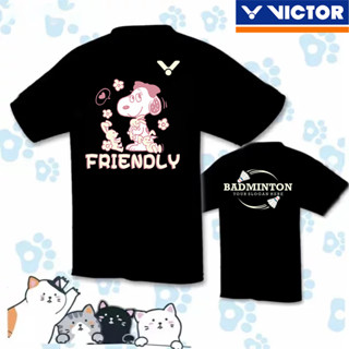 Victor 2023 ใหม่ เสื้อยืดแบดมินตัน แขนสั้น แห้งเร็ว พิมพ์ลาย สไตล์เกาหลี เหมาะกับฤดูร้อน สําหรับผู้ชาย และผู้หญิง