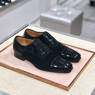CHRISTIAN LOUBOUTIN รองเท้าหนังลําลอง สวมหุ้มข้อ สําหรับผู้ชาย สีแดง สไตล์คริสเตียน ระดับไฮเอนด์
