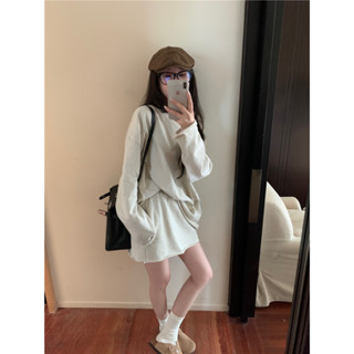 Hong Kong style fashionable loose fitting lazy long sleeved sweater+high waisted A-line short skirt slimming casual set