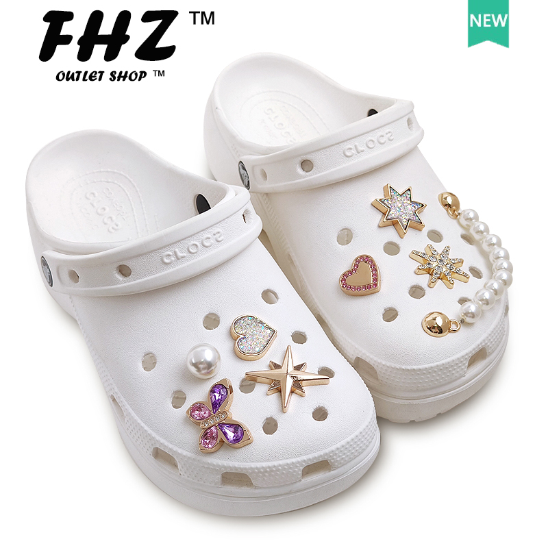 Fhz™ Jibbitz ที่เสียบรองเท้า Crocs โลหะ สร้างสรรค์ DIY สําหรับผู้หญิง และผู้ชาย