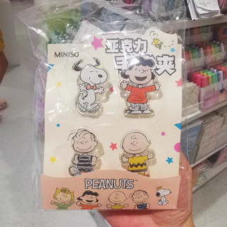 คลิปอะคริลิค ลายการ์ตูน MINISO MINISO Snoopy สําหรับตกแต่งสมุดภาพ งานเลี้ยงวันเกิด จํานวน 4 ชิ้น