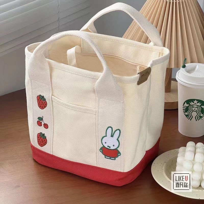 [พร้อมส่ง]กระเป๋าถือ ผ้าแคนวาส ทรงคลัทช์ ปักลายกระต่ายน่ารัก เหมาะกับใส่กล่องอาหารกลางวัน สไตล์ญี่ปุ่น สําหรับแม่ และเด็ก