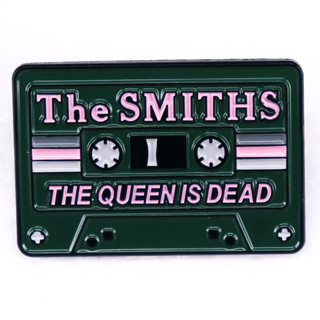 เข็มกลัด รูปอัลบั้มเพลง the smiths LGBT pride Enamel Pin the queen is dead เครื่องประดับ